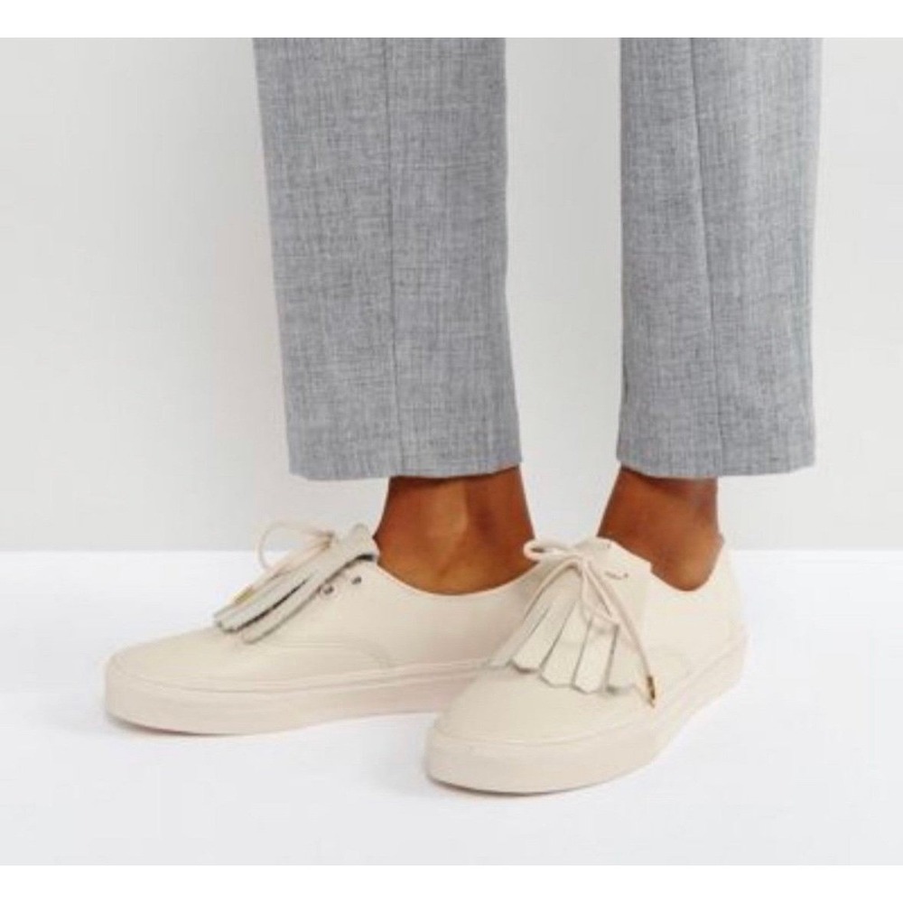 Vans Authentic Fringe Leather Whisper Pink/Gold VN0A3DPFOES‎ Womens 8.5 Men's 7